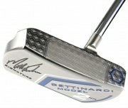 �N�[�`���[���f��