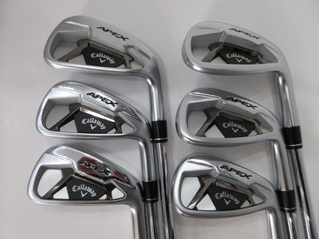 �L�����E�F�C/APEX 2021