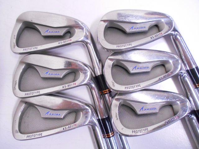 AKIRA KS601 4-P アイアンセット アキラ アキラプロト5-P セットKS601