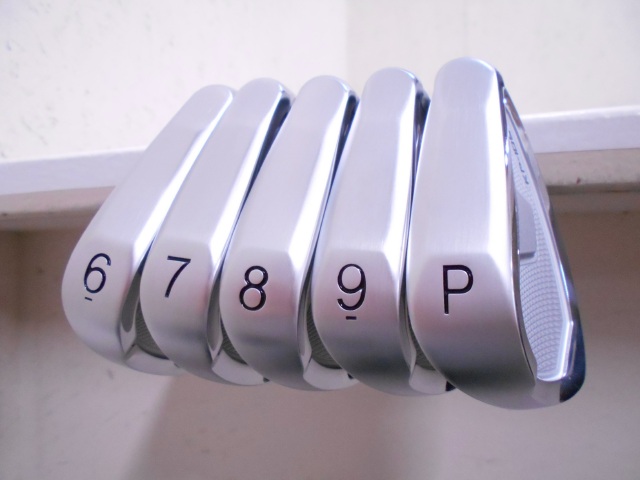 KP-109 N.S.PRO MODUS3 TOUR 105 カムイ アイアンセット クラブ詳細