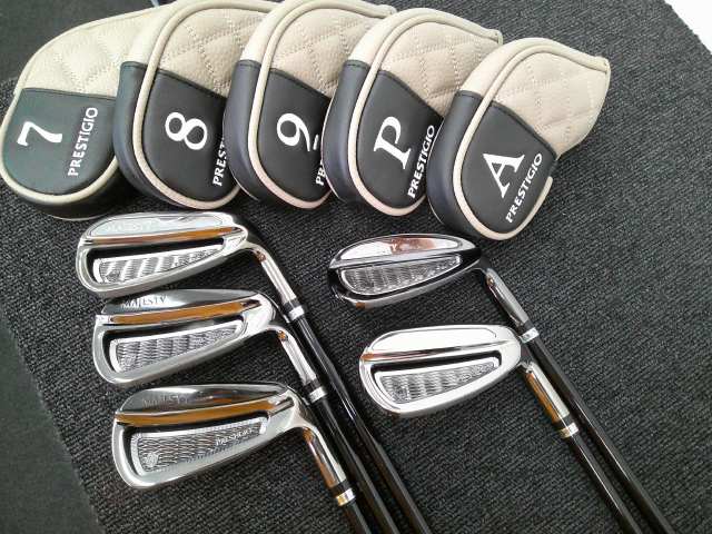 マジェスティプレステジオ13 Black MAJESTY LV760 ヘッドカバー付き