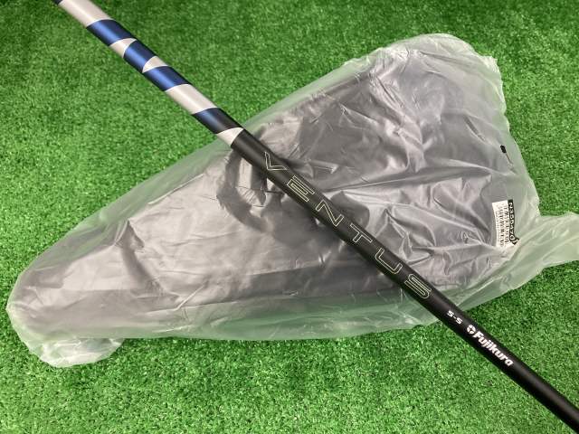 Qi35 Designer Series BLACK VENTUS BLUE 5(US) テーラーメイド
