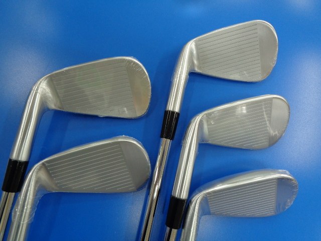 P770 2024 DG MID 115(JP) 5S テーラーメイド アイアンセット