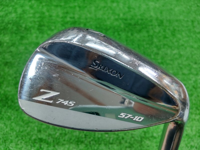 SRIXON�y745