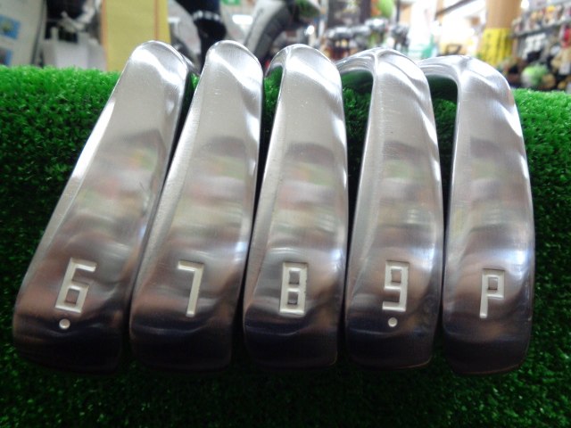 ONOFF FORGED KURO 2024 MODUS3TOUR115 5S グローブライド(ダイワ