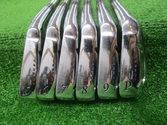 スリクソンZ725 Dynamic Gold Tour Issue JAPAN フレイムレッド 