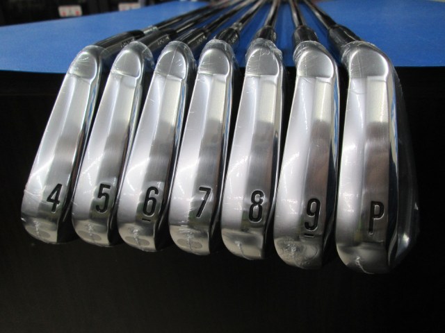 りお スリクソンZXi7 MODUS3TOUR120 7S ダンロップ アイアンセット