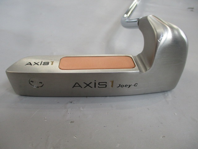 AXIS1