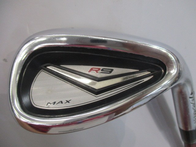 R9}bNX