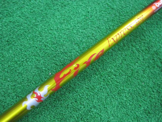 Fire Express ファイヤーエクスプレス FW 65 (SX)、全長約40.25インチ（Fire Express FW｜旧製品｜フェアウェイ用シャフト｜コンポジットテクノ株式会社  | COMPOSITE TECHNO Co.,Ltd.｜COMPOSITE TECHNO Co.,Ltd.）