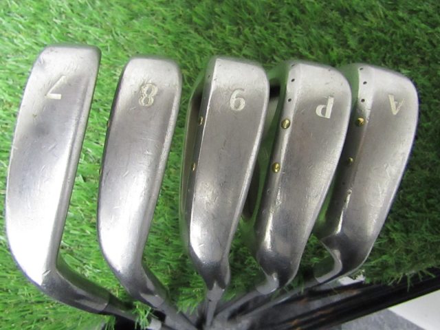 VEGA ALGRAND Fit On-11 SS2 共栄ゴルフ アイアンセット クラブ詳細