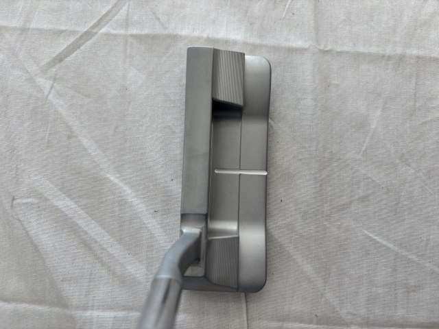 OnTheScrew 6221 SlantNeck オリジナルスチール ムジーク パター