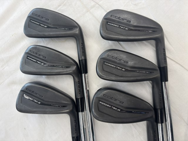 �R�u��/�R�u��KING FORGED TEC X BLACK 2023