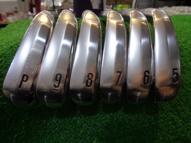 楽天市場】20％OFFクーポン対象！特注カスタムクラブ スリクソン ZXi5 アイアン N.S.PRO MODUS3 TOUR105 D.S.T.  シャフト 5本セット[＃6-P] : ゴルフプラザ グリーンフィル