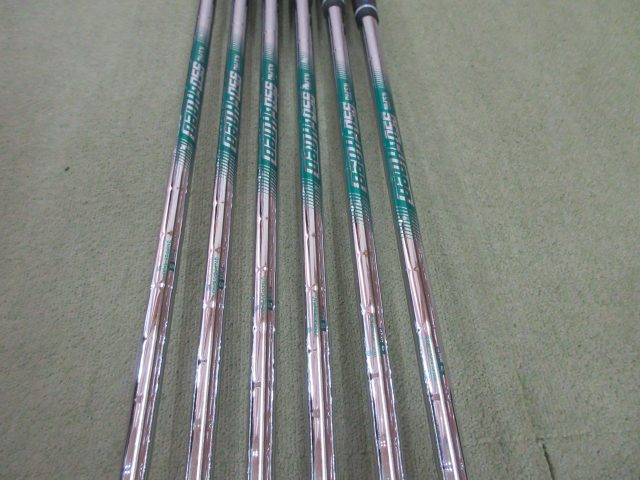 スリクソンZX5 NSPRO950GHneo 6S ダンロップ アイアンセット クラブ