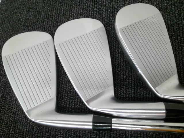 コブラ KING FORGED TEC 2015年 アイアンセット 61US9A8Fb2L._UF350,350_QL50_.jpg