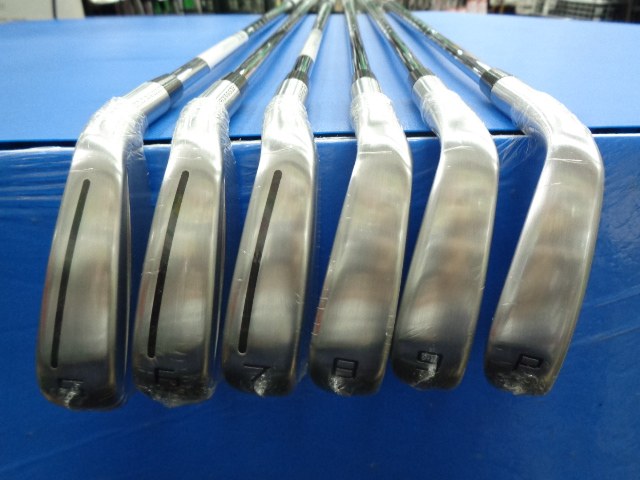 2025テーラーメイドP790アイアン6〜P 5本セット950NEOフレックスS TaylorMade テーラーメイド P790 アイアン5本セット(#6-PW) N.S.