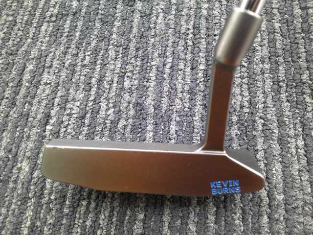 M5 KEVIN BURNS オリジナルスチール ケビンバーンズ パター