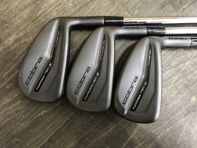 コブラKING FORGED TEC X BLACK 2023 DG95(JP) 6S コブラ